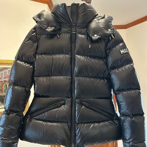 Women's MACKAGE MADYLAN lustrous light down jacket size extra small